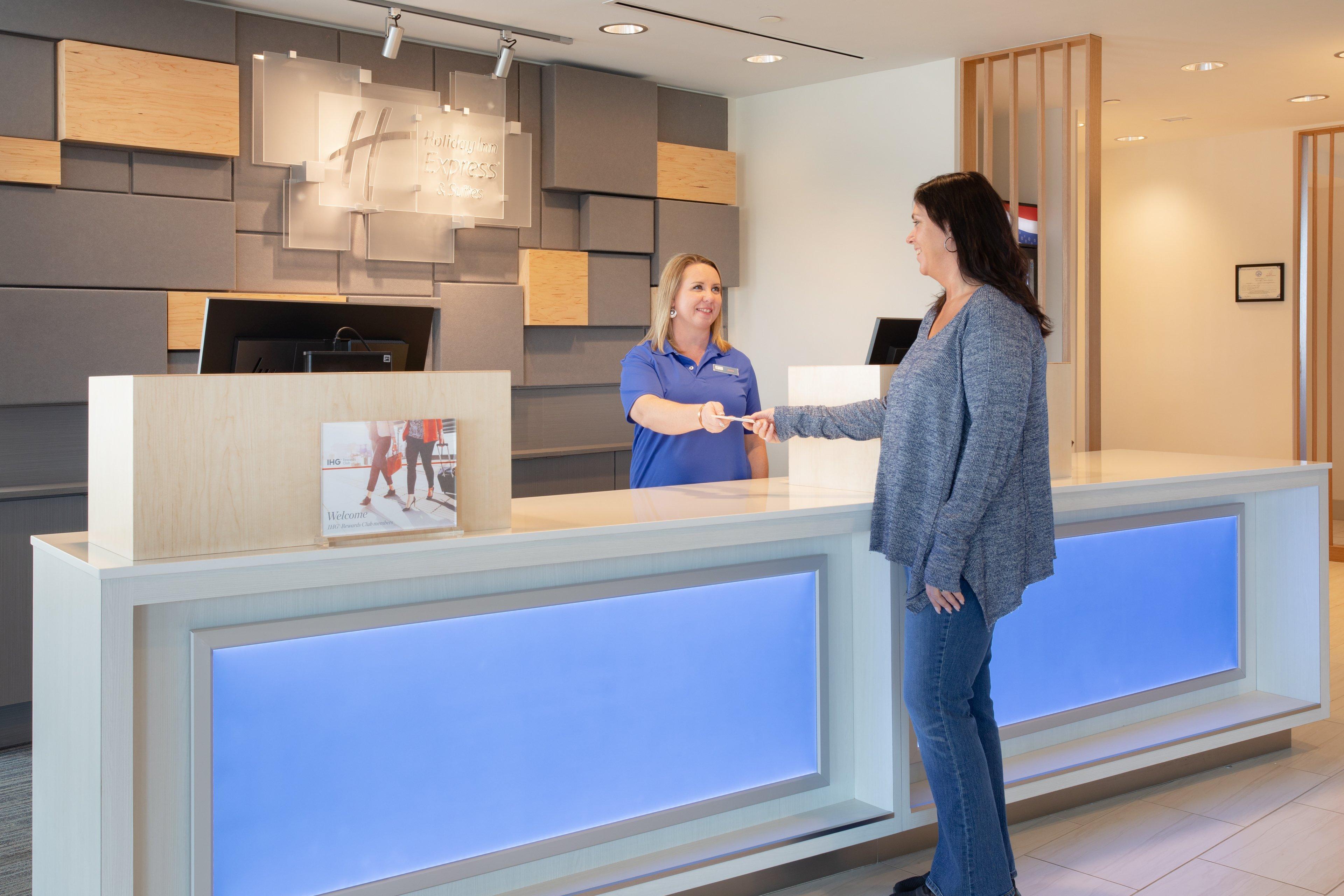 Holiday Inn Express & Suites - Ely By Ihg Εξωτερικό φωτογραφία
